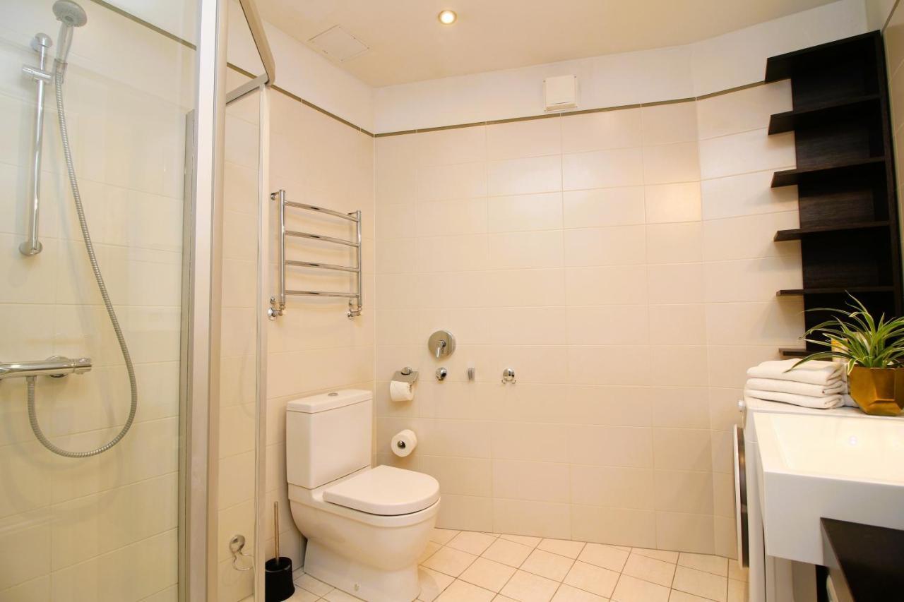 Tallinn City Apartments Freedom Square Екстериор снимка